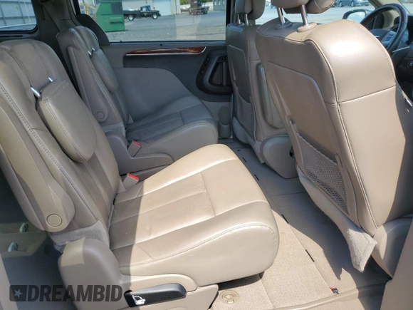 2014 Chrysler Town & Country Limited with VIN 2C4RC1GG7ER461197, listed as a Copart auction lot 59426574 with 96,068 mi miles and Salvage Title. Bid and sale history available at DreamBid. Image 11.