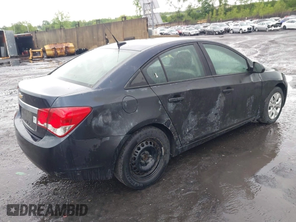 2014 Chevrolet Cruze LS with VIN 1G1PA5SG0E7141516, listed as a IAAI auction lot 42272535 with 71,249 mi miles and . Bid and sale history available at DreamBid. Image 4.