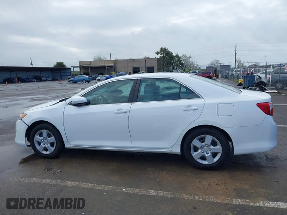 2012 Toyota Camry L with VIN 4T4BF1FKXCR190278, listed as a IAAI auction lot 41808646 with 136,684 mi miles. Bid and sale history available at carsss.com. Image 14.
