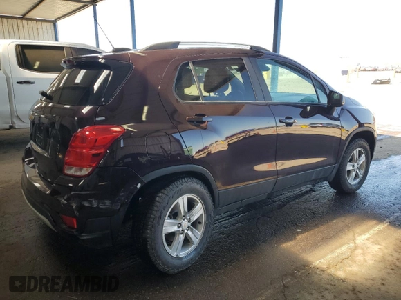2022 Chevrolet Trax LT with VIN KL7CJPSM6NB541419, listed as a Copart auction lot 54697015 with 21,284 mi miles and Clean Title. Bid and sale history available at carsss.com. Image 3.