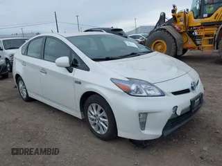 2012 Toyota Prius z VIN JTDKN3DP8C3016162, wystawiony jako IAAI lot #42256101 z przebiegiem 182 308 mil mil oraz . Historia ofert i sprzedaży dostępna na DreamBid. Obrazek 1.