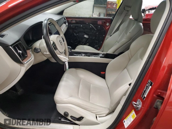 2019 Volvo S60 Momentum with VIN 7JRA22TK7KG002217, listed as a Copart auction lot 44789375 with 89,015 mi miles and Salvage Title. Bid and sale history available at carsss.com. Image 7.