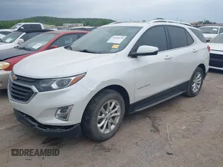 2018 Chevrolet Equinox LT z VIN 2GNAXSEV1J6153745, wystawiony jako IAAI lot #42018578 z przebiegiem 111 619 mil mil oraz . Historia ofert i sprzedaży dostępna na DreamBid. Obrazek 2.