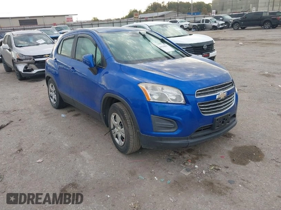 2015 Chevrolet Trax LS with VIN KL7CJKSB8FB179600, listed as a IAAI auction lot 41139637 with 62,814 mi miles. Bid and sale history available at carsss.com. Image 1.