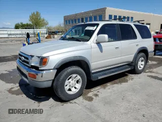 1997 Toyota 4Runner SR5 z VIN JT3HN86RXV0057844, wystawiony jako Copart lot #55357775 z przebiegiem 308 521 mil mil oraz Szkoda całkowita • Salvage title. Historia ofert i sprzedaży dostępna na DreamBid. Obrazek 1.