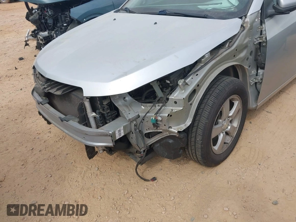 2015 Chevrolet Cruze LT with VIN 1G1PC5SB0F7295966, listed as a IAAI auction lot 41924741 with 135,164 mi miles and . Bid and sale history available at DreamBid. Image 6.