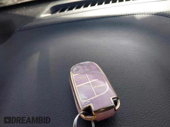 2019 Jeep Cherokee Limited с VIN 1C4PJLDB9KD427679, выставлен на аукционе IAAI как лот 41797126 с пробегом 112 457 миль миль и . История ставок и продаж доступна на DreamBid. Изображение 11.