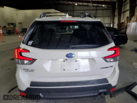 2023 Subaru Forester Premium with VIN JF2SKADCXPH519342, listed as a Copart auction lot 59491745 with 25,581 mi miles and Salvage title. Bid and sale history available at DreamBid. Image 6.