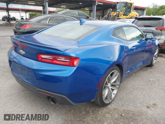 2017 Chevrolet Camaro 1LT z VIN 1G1FB1RXXH0102226, wystawiony jako IAAI lot #41955816 z przebiegiem 33 539 mil mil oraz . Historia ofert i sprzedaży dostępna na DreamBid. Obrazek 4.