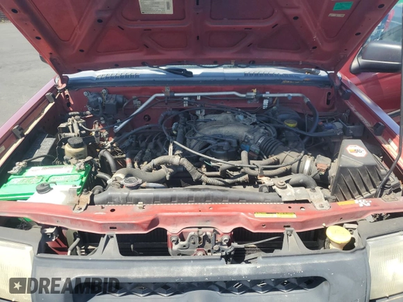2001 Nissan Xterra XE z VIN 5N1ED28T21C533628, wystawiony jako Copart lot #56228115 z przebiegiem 226 966 mil mil oraz Czysty tytuł • Clean title. Historia ofert i sprzedaży dostępna na DreamBid. Obrazek 11.