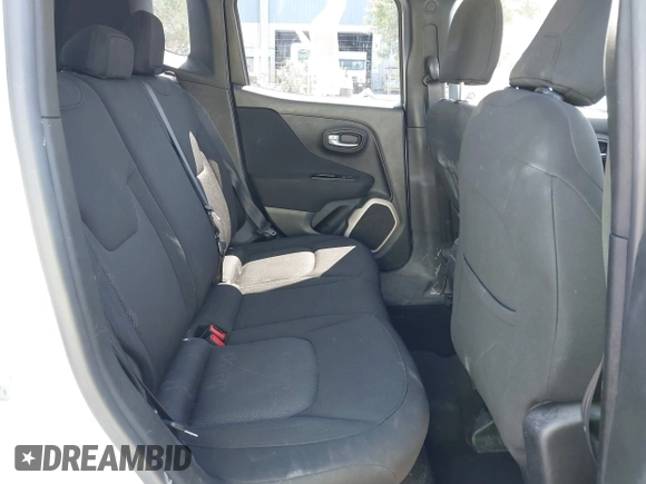 2017 Jeep Renegade Latitude with VIN ZACCJABB6HPE57027, listed as a IAAI auction lot 42561087 with 39,564 mi miles and . Bid and sale history available at DreamBid. Image 5.