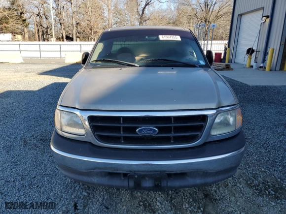 1999 Ford F-150 Work Series with VIN 1FTZF1728XNA26961, listed as a Copart auction lot 41967265 with 193,233 mi miles and Salvage Title. Bid and sale history available at carsss.com. Image 5.