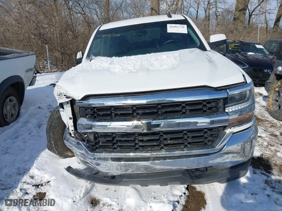 2018 Chevrolet Silverado 1500 LT with VIN 1GCVKREC7JZ173079, listed as a IAAI auction lot 41602728 with 147,685 mi miles. Bid and sale history available at carsss.com. Image 12.