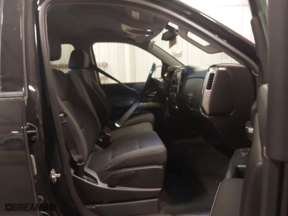 2016 Chevrolet Silverado 1500 LT with VIN 3GCUKREC3GG375664, listed as a IAAI auction lot 41377456 with 198,439 mi miles. Bid and sale history available at carsss.com. Image 5.