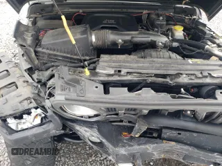 2018 Jeep Wrangler Unlimited Sahara z VIN 1C4HJXEN1JW248205, wystawiony jako Copart lot #54264885 z przebiegiem 103 201 mil mil oraz Szkoda całkowita • Salvage title. Historia ofert i sprzedaży dostępna na DreamBid. Obrazek 11.