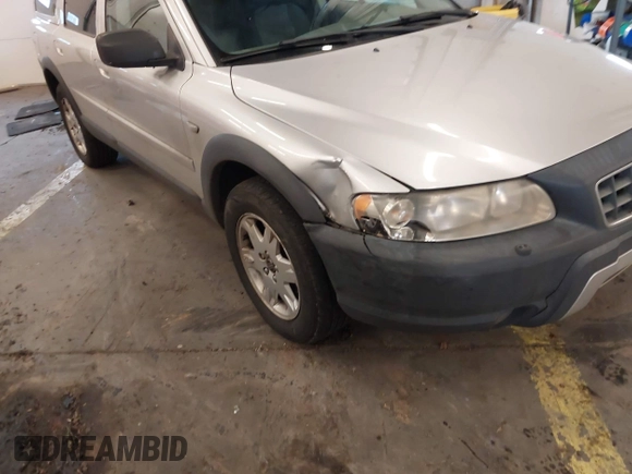 2005 Volvo XC70 with VIN YV1SZ592651196201, listed as a IAAI auction lot 41507550 with 244,252 mi miles and . Bid and sale history available at DreamBid. Image 6.