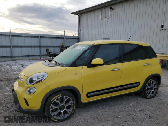 2014 FIAT 500L Trekking with VIN ZFBCFADH5EZ009882, listed as a Copart auction lot 41487155 with 55,122 mi miles and Salvage Title. Bid and sale history available at DreamBid. Image 1.