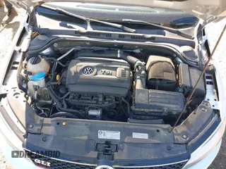 2015 Volkswagen Jetta GLI SEL с VIN 3VW4S7AJXFM345552, выставлен на аукционе IAAI как лот 42202133 с пробегом 111 303 миль миль и . История ставок и продаж доступна на DreamBid. Изображение 10.
