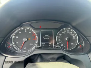 2015 Audi Q5 Premium Plus z VIN WA1LFAFP9FA04742, wystawiony jako Copart lot #52459135 z przebiegiem 180 335 mil mil oraz Tytuł czysty. Historia ofert i sprzedaży dostępna na DreamBid. Obrazek 8.
