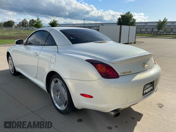 2002 Lexus SC with VIN JTHFN48Y220024203, listed as a Copart auction lot 55532225 with 247,233 mi miles and Clean Title. Bid and sale history available at carsss.com. Image 3.