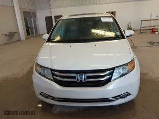 2016 Honda Odyssey Touring Elite with VIN 5FNRL5H95GB134206, listed as a IAAI auction lot 41664593 with 239,897 mi miles. Bid and sale history available at carsss.com. Image 12.