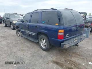 2002 Chevrolet Tahoe LS с VIN 1GNEC13Z12R178048, выставлен на аукционе IAAI как лот 42051509 с пробегом Не указан миль и . История ставок и продаж доступна на DreamBid. Изображение 3.