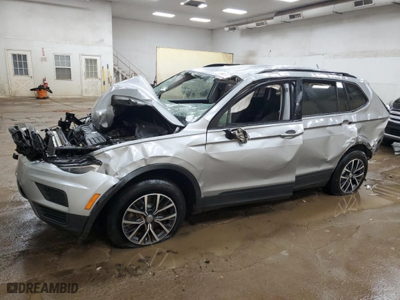 2021 Volkswagen Tiguan S with VIN 3VV0B7AX1MM155644, listed as a Copart auction lot 77790374 with 31,474 mi miles and Non Repairable. Bid and sale history available at carsss.com. Image 1.