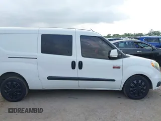 2016 Ram ProMaster City Cargo Tradesman SLT z VIN ZFBERFBT9G6C61839, wystawiony jako IAAI lot #42528937 z przebiegiem 137 729 mil mil oraz . Historia ofert i sprzedaży dostępna na DreamBid. Obrazek 13.