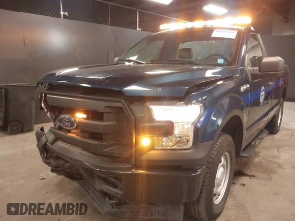 2017 Ford F-150 XL z VIN 1FTMF1E83HKD76762, wystawiony jako IAAI lot #41445214 z przebiegiem 35 101 mil mil oraz . Historia ofert i sprzedaży dostępna na DreamBid. Obrazek 18.