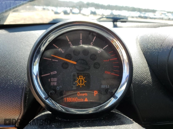 2016 MINI Countryman S with VIN WMWZC5C56GWP49473, listed as a Copart auction lot 50752355 with 118,060 mi miles and Salvage Title. Bid and sale history available at DreamBid. Image 9.