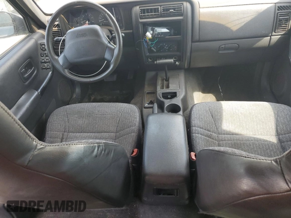 2001 Jeep Cherokee Sport with VIN 1J4FT48S31L596648, listed as a Copart auction lot 54101345 with 190,688 mi miles and Clean title. Bid and sale history available at DreamBid. Image 8.