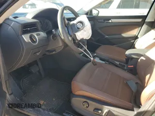 2021 Volkswagen Passat SE with VIN 1VWSA7A30MC006177, listed as a Copart auction lot 85939264 with 61,028 mi miles and Salvage title. Bid and sale history available at DreamBid. Image 7.