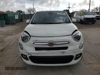 2017 FIAT 500X Lounge z VIN ZFBCFXDB6HP622947, wystawiony jako Copart lot #44979985 z przebiegiem 57 373 mil mil oraz Szkoda całkowita • Salvage title. Historia ofert i sprzedaży dostępna na DreamBid. Obrazek 5.