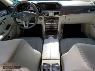 2014 Mercedes-Benz E-Class E 350 Luxury with VIN WDDHF8JBXEA926462, listed as a Copart auction lot 53040275 with 114,604 mi miles and Salvage Title. Bid and sale history available at carsss.com. Image 8.