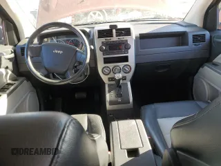 2007 Jeep Compass Limited with VIN 1J8FF57W57D195217, listed as a Copart auction lot 83390694 with 117,024 mi miles and Salvage Title. Bid and sale history available at carsss.com. Image 8.