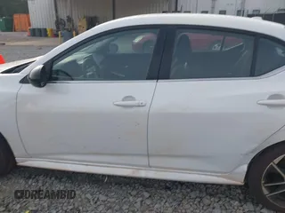 2025 Nissan Sentra SR with VIN 3N1AB8DV7SY297847, listed as a IAAI auction lot 42087240 with 5,127 mi miles and . Bid and sale history available at DreamBid. Image 13.