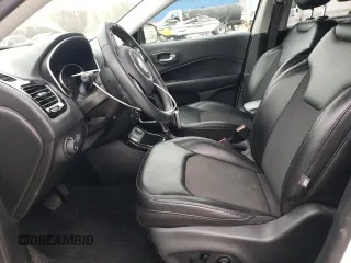 2019 Jeep Compass Altitude with VIN 3C4NJCBB0KT699431, listed as a Copart auction lot 43756685 with 94,738 mi miles and Salvage Title. Bid and sale history available at carsss.com. Image 7.