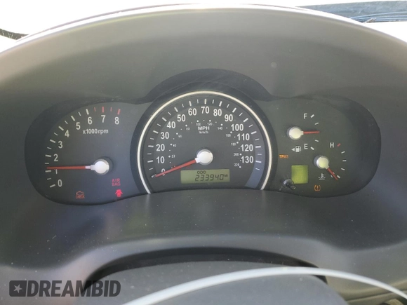 2008 Kia Sedona LX with VIN KNDMB233286244304, listed as a Copart auction lot 43228595 with 233,940 mi miles and Salvage Title. Bid and sale history available at DreamBid. Image 9.