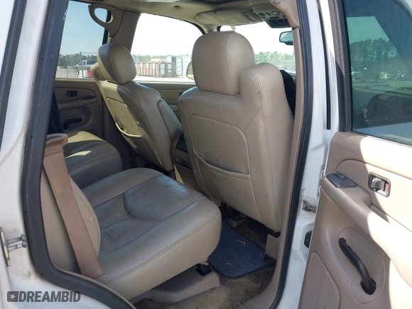 2005 Chevrolet Tahoe Z71 with VIN 1GNEK13T65R245407, listed as a IAAI auction lot 41731773 with 1 mi miles. Bid and sale history available at carsss.com. Image 8.