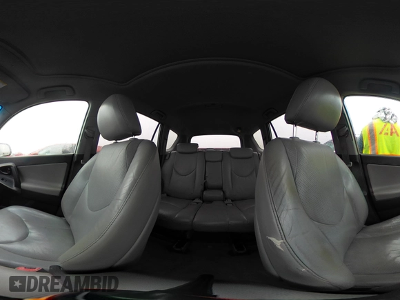 2010 Toyota RAV4 Limited с VIN 2T3YK4DV0AW007277, выставлен на аукционе IAAI как лот 41518501 с пробегом 208 927 миль миль и . История ставок и продаж доступна на DreamBid. Изображение 18.