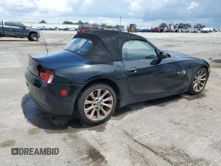 2008 BMW Z4 3.0si with VIN 4USBU53528LX85630, listed as a Copart auction lot 61742225 with 187,180 mi miles and Salvage title. Bid and sale history available at DreamBid. Image 3.