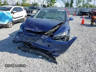 2025 Tesla Model 3 Long Range with VIN 5YJ3E1EA1SF887750, listed as a Copart auction lot 51348825 with 5,530 mi miles and Salvage Title. Bid and sale history available at DreamBid. Image 11.