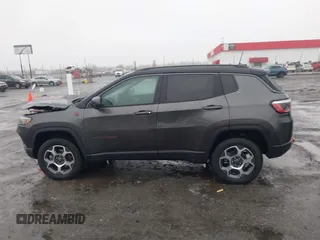 2022 Jeep Compass Trailhawk with VIN 3C4NJDDB5NT162979, listed as a IAAI auction lot 41535004 with 22,354 mi miles and . Bid and sale history available at DreamBid. Image 14.