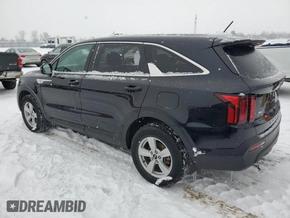 2021 Kia Sorento LX z VIN 5XYRGDLC5MG052952, wystawiony jako Copart lot #88166955 z przebiegiem 67 725 mil mil oraz Szkoda całkowita • Salvage title. Historia ofert i sprzedaży dostępna na DreamBid. Obrazek 2.