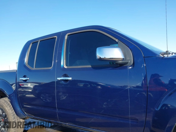 2006 Nissan Frontier SE z VIN 1N6AD07W56C433031, wystawiony jako IAAI lot #41382847 z przebiegiem 80 576 mil mil oraz . Historia ofert i sprzedaży dostępna na DreamBid. Obrazek 13.