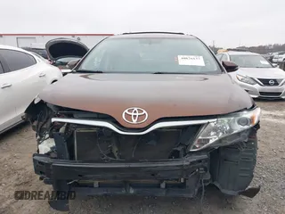 2013 Toyota Venza LE with VIN 4T3BA3BB6DU035570, listed as a IAAI auction lot 40876137 with 176,446 mi miles. Bid and sale history available at carsss.com. Image 13.