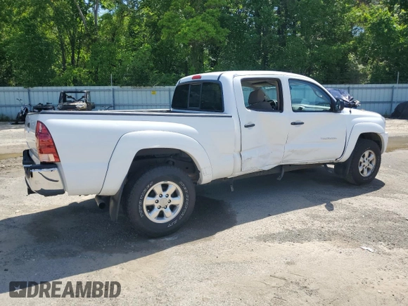 2005 Toyota Tacoma PreRunner with VIN 5TEKU72NX5Z033223, listed as a Copart auction lot 55495645 with 163,877 mi miles and Salvage title. Bid and sale history available at DreamBid. Image 3.
