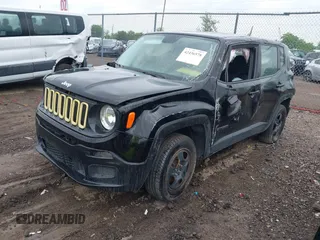 2017 Jeep Renegade Sport z VIN ZACCJBAB9HPF85169, wystawiony jako IAAI lot #42436578 z przebiegiem Nie podano mil oraz . Historia ofert i sprzedaży dostępna na DreamBid. Obrazek 16.
