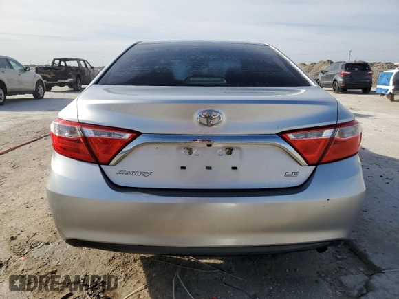 2015 Toyota Camry XLE with VIN 4T4BF1FK3FR503711, listed as a Copart auction lot 48924595 with 142,377 mi miles and Salvage Title. Bid and sale history available at carsss.com. Image 6.