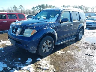 2006 Nissan Pathfinder SE with VIN 5N1AR18U76C676911, listed as a IAAI auction lot 41265946 with 311,141 mi miles. Bid and sale history available at carsss.com. Image 2.